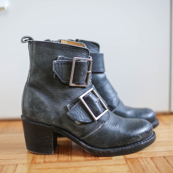 sabrina double buckle